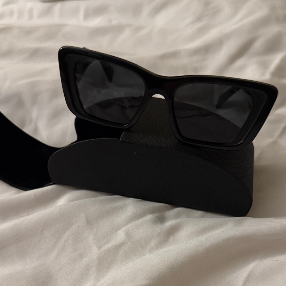 Prada Elegant Black Rectangular Sunglasses - image 3